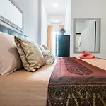 Quiet & Modern Maisonette Апартаменты Слима