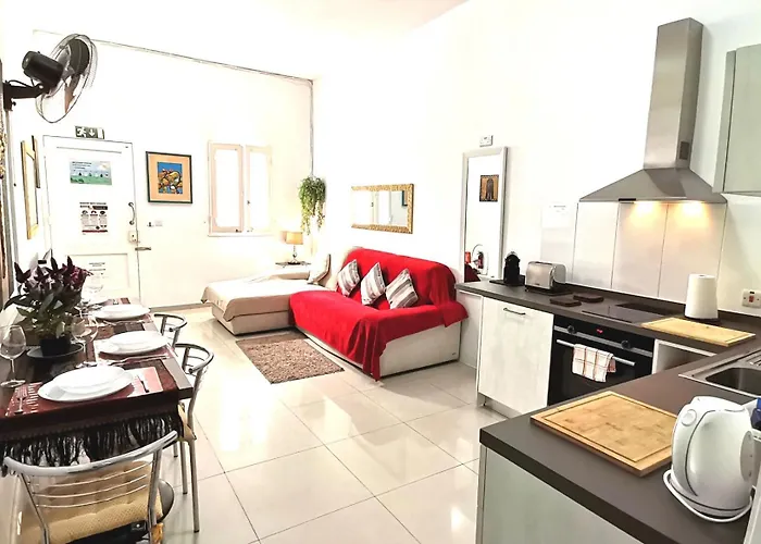 Quiet & Modern Maisonette Sliema