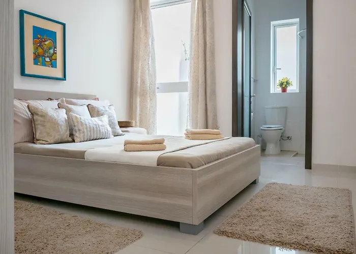 아파트 Quiet & Modern Maisonette 슬리에마